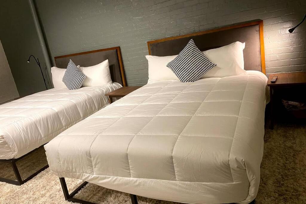 3E-Spacious 2 Bedroom In Oakland, Sleeps 8 Pittsburgh Kültér fotó